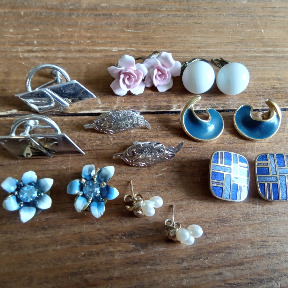 Lot Of 8 Vintage Earring Set With Marks